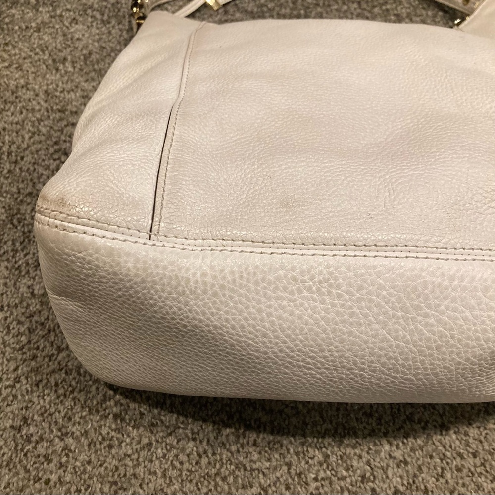 Michael Kors Bowery Large Hobo/Tote Bag in Optic White - Picture 7 of 11